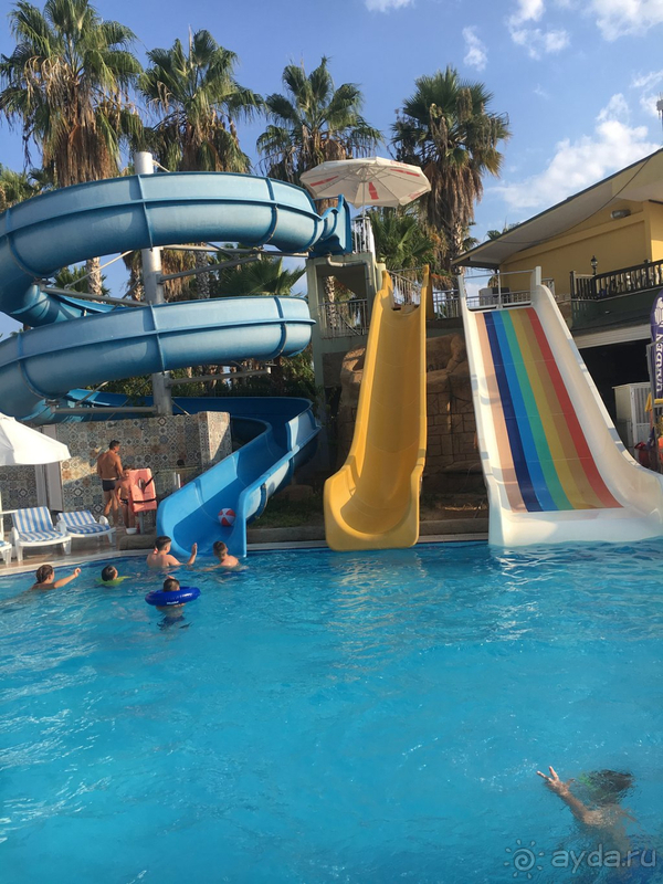 Отель Holiday Garden нам очень понравился! 