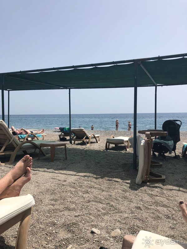 Вполне себе хороший отель, но хотелось бы вкуснее отдохнуть)