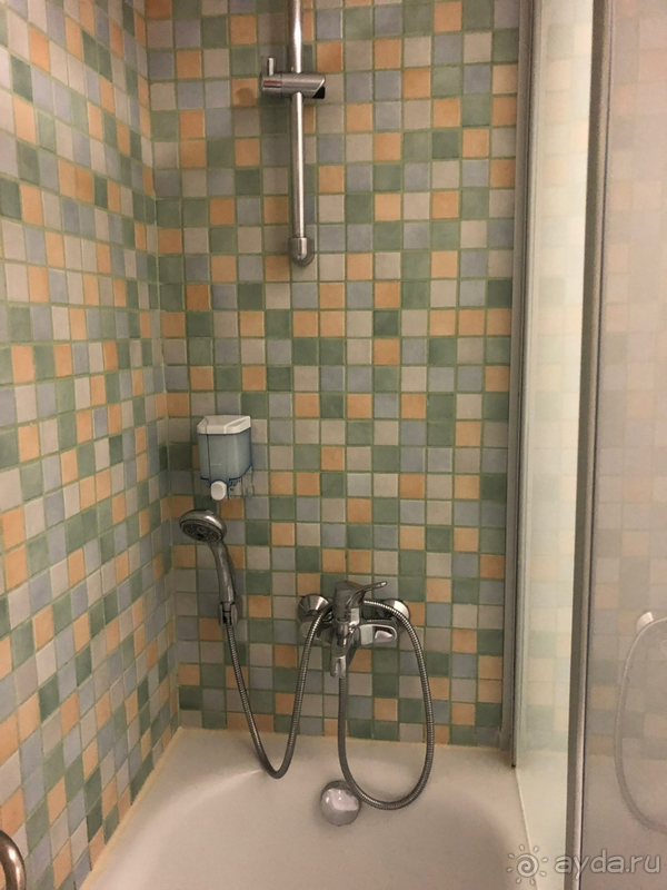 Вполне себе хороший отель, но хотелось бы вкуснее отдохнуть)