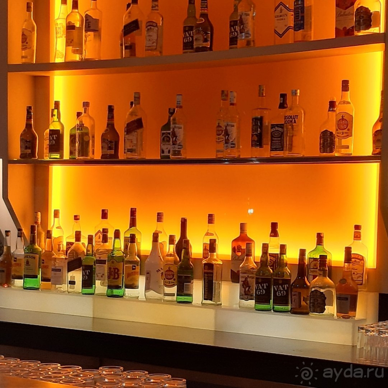 Отдых в отеле с семьёй в середине октября. 