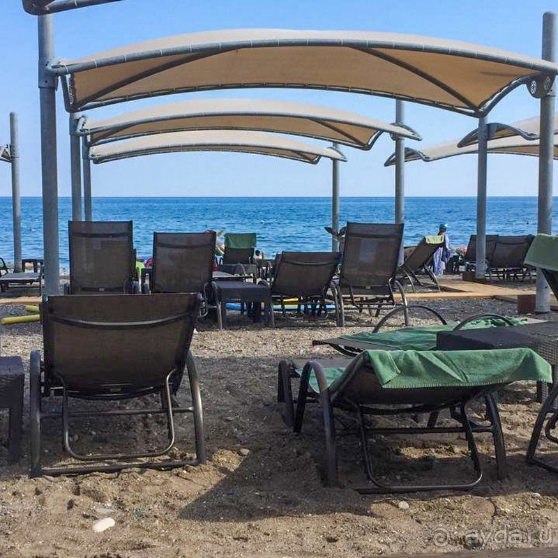 Отдых в отеле с семьёй в середине октября. 