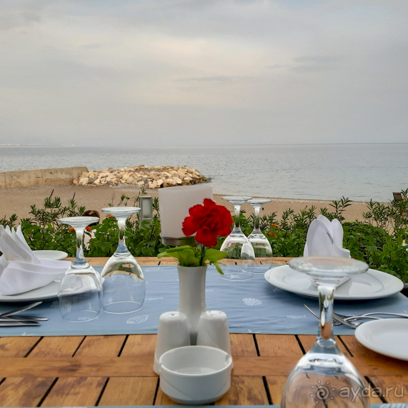 Отдых в отеле с семьёй в середине октября. 