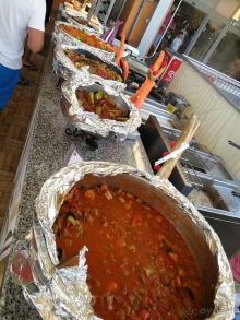 На 5 звёзд явно не тянет. 