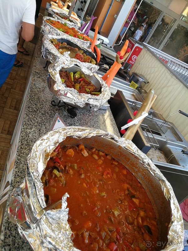 На 5 звёзд явно не тянет. 