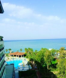 Отель не luxury, но мне Ооочень понравился. 