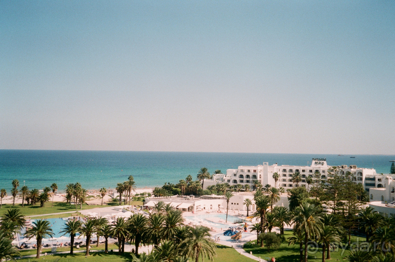 Есть как и плюсы, так и минусы. В целом на твердую 4. 