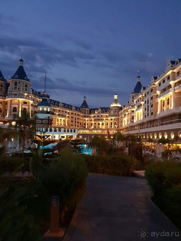 Отель великолепный, цена соответствует всем ожиданиям.