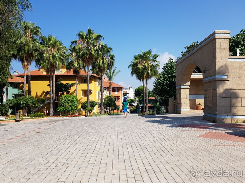 Хороший отель для отдыха с маленькими детьми. 