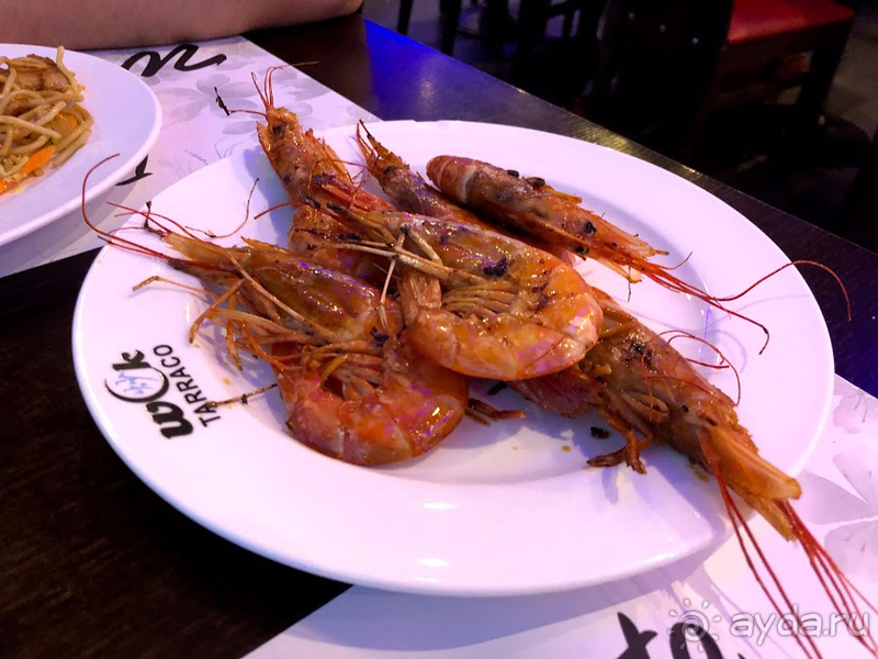 Отель  в центре курорта