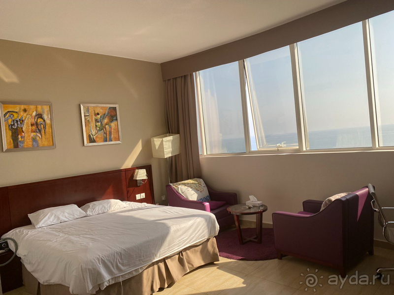 Непафосный отдых в Эмиратах