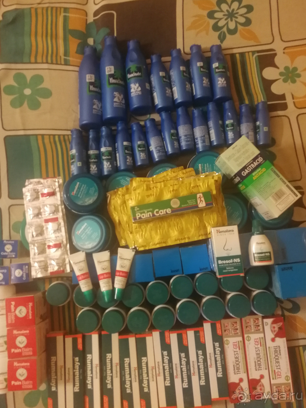 Если вы "на колесах", вам однозначно в The Orange House ;-)