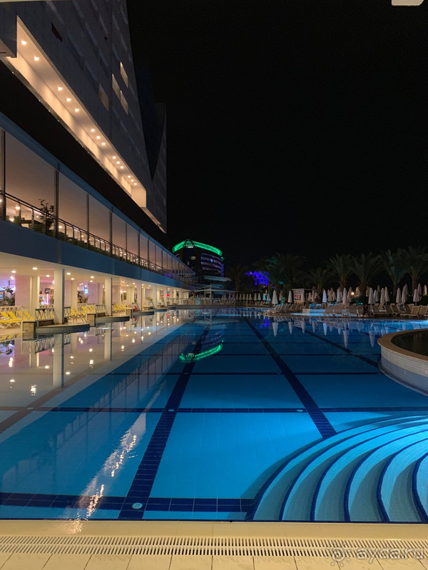 Отель хороший, но есть и минусы!