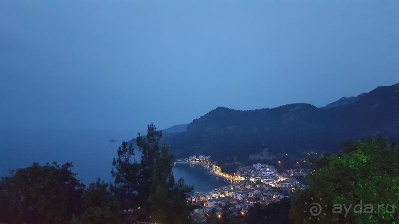 Чудесный тихий отель над городком Турунч