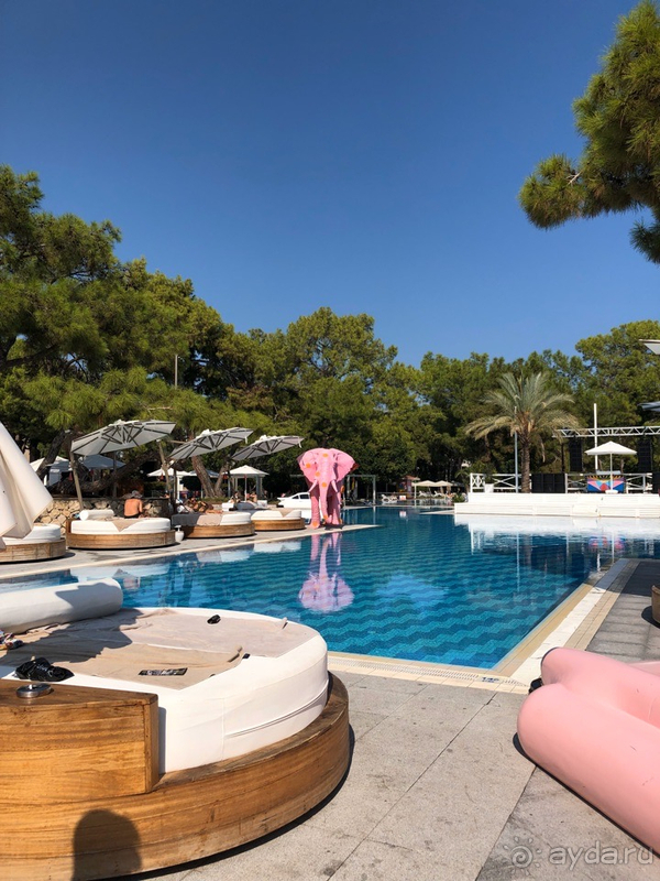 Отдых в конце сезона в Rixos Sungate