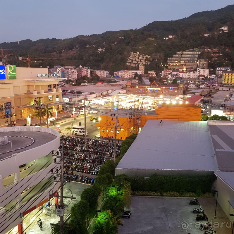 New Square Patong 4* Тайланд