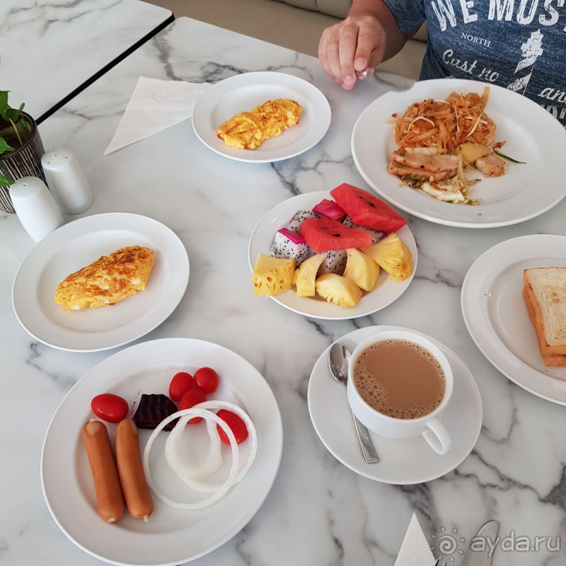 New Square Patong 4* Тайланд