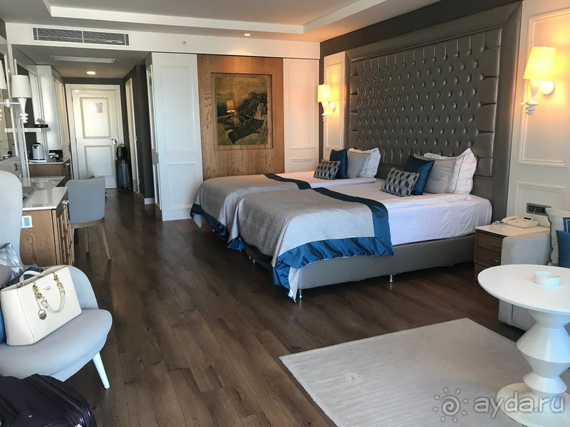 Совсем не делюкс!