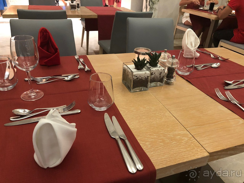 Отель не стоит заплаченных за него денег!