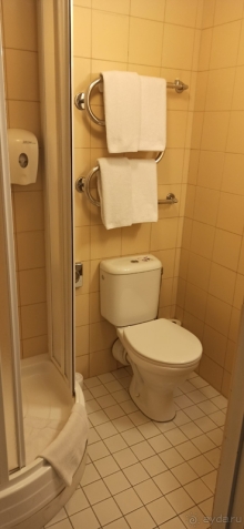 Хороший отель с красивым видом на город.