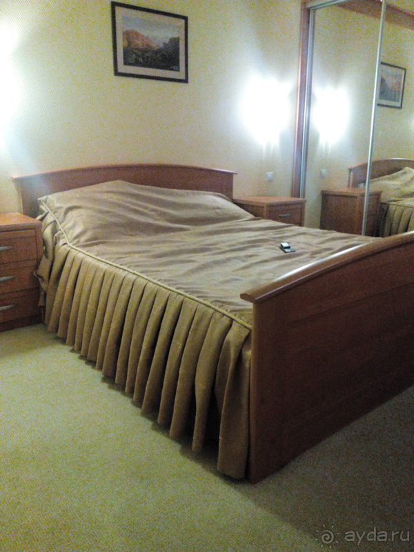 Молодежи самое то, но не для отдыха с детьми