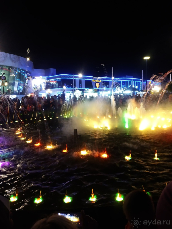 Из плюсов только море