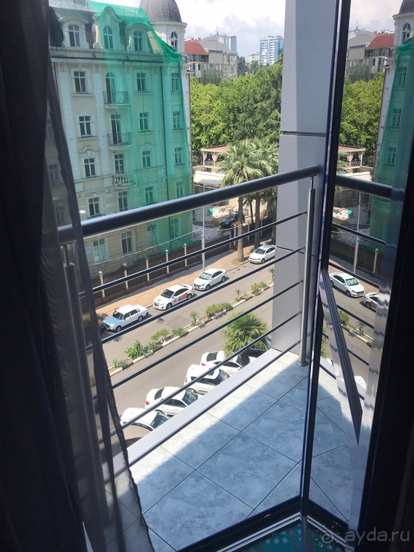 Удовлетворительно - это максимум для этого отеля.