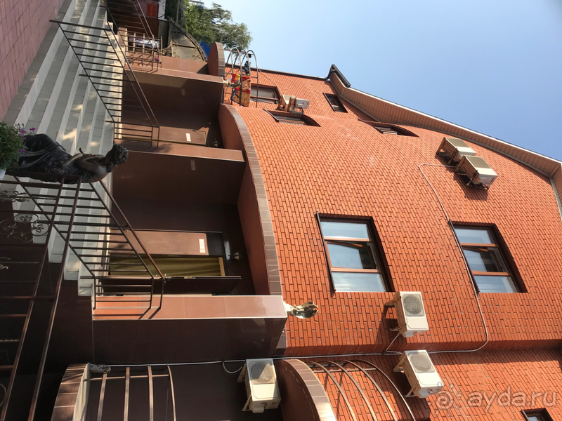 Приятное место