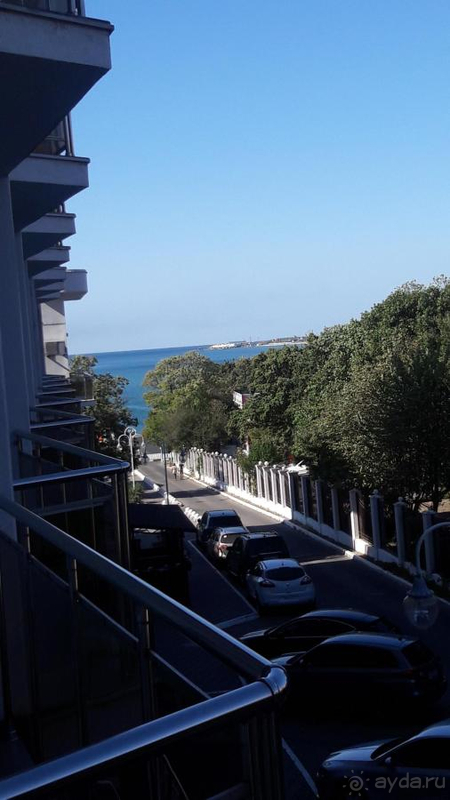 Мы остались довольны отдыхом в отеле Круиз.