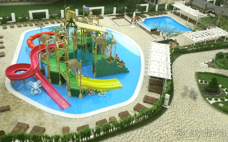 Alean Family Resort&SPA Biarritz, Геленджик.  Отель на все включено.