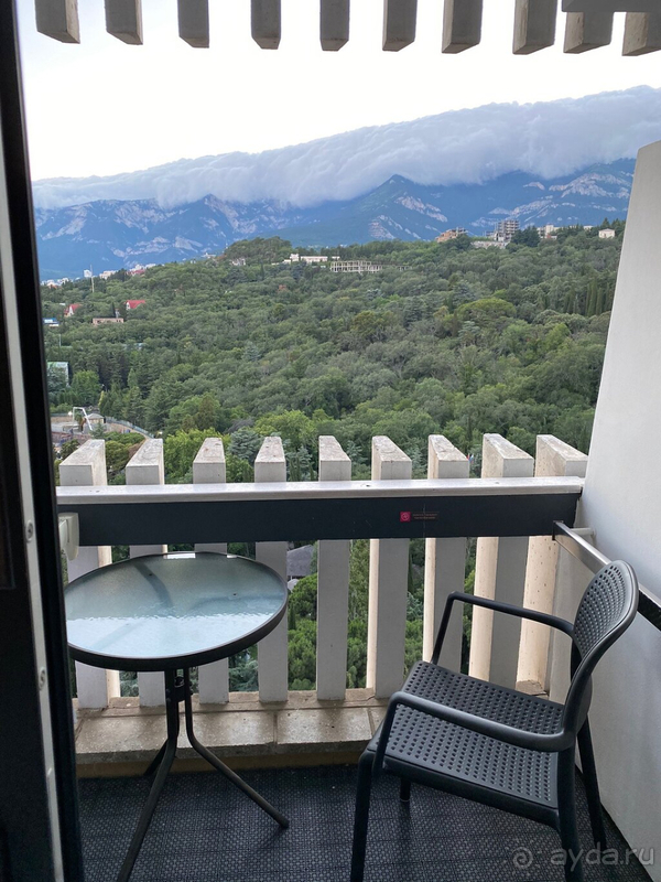 Отель семейный, но если детей нет, тут делать нечего!