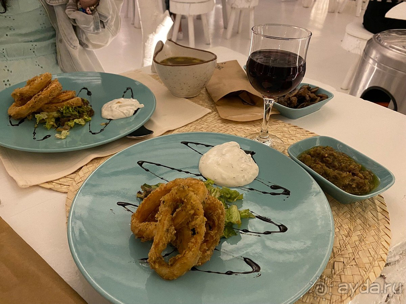 Мы провели замечательный отпуск в Египте.