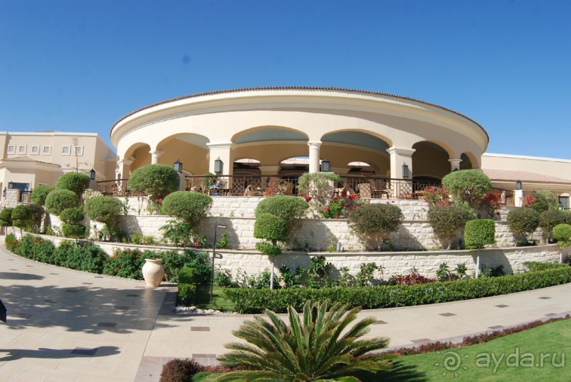 Отель отличный, но без моря 