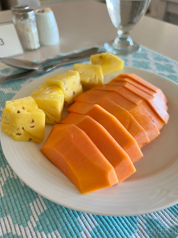 Отель в абсолютном мальдивианском стиле.