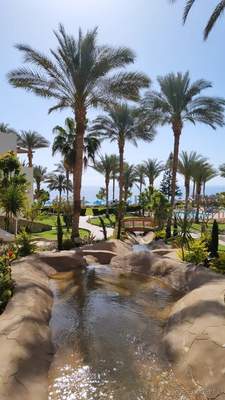 Если закрыть глаза на недочёты, то ехать можно