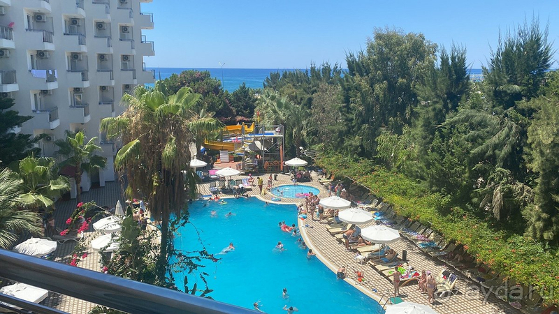 Неплохой отель