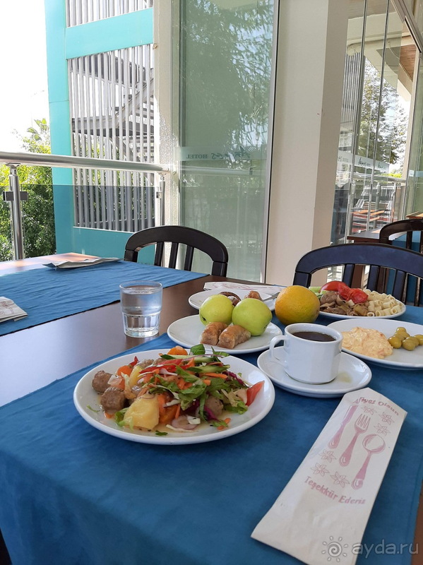 Соотношение цена-качество отличное, в целом очень довольны отдыхом.