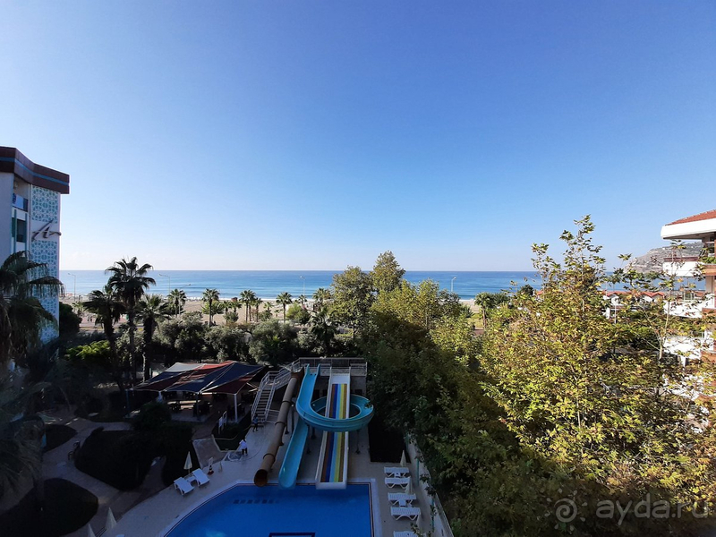 Соотношение цена-качество отличное, в целом очень довольны отдыхом.