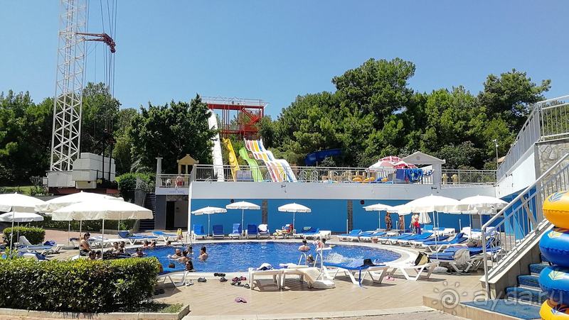 Отличный отель в красивом месте