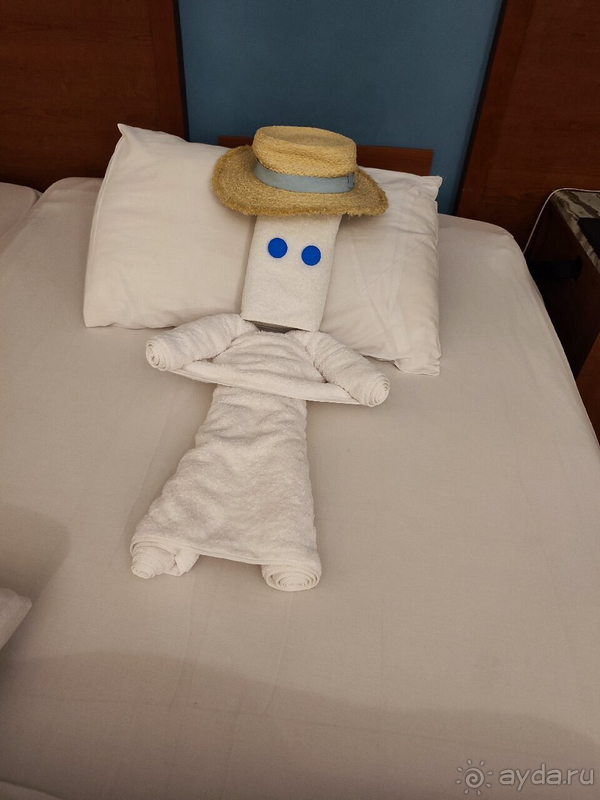 Общее впечатление от отеля - добротный, но уставший