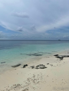 Отличный отель для семейного отдыха на Мальдивах!