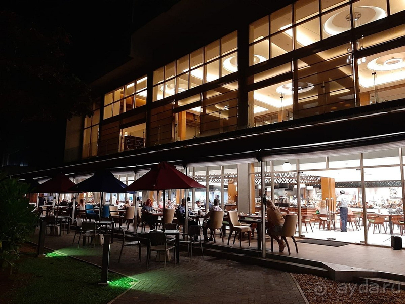 Достойный отель на Шри-Ланке