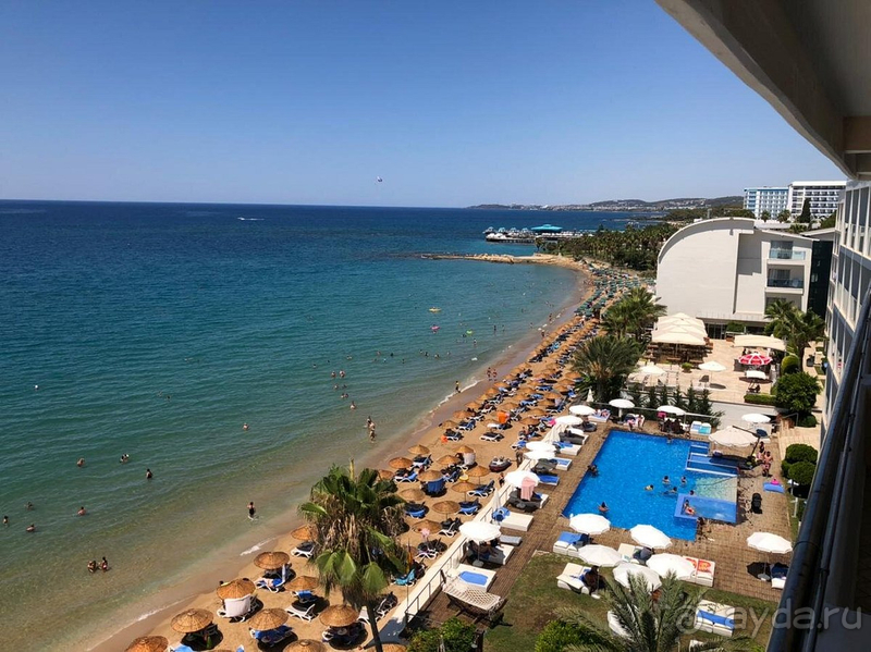 Для непритязательного отдыха отель вполне достойный