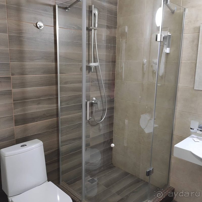 Неплохой отель не для пляжного отдыха