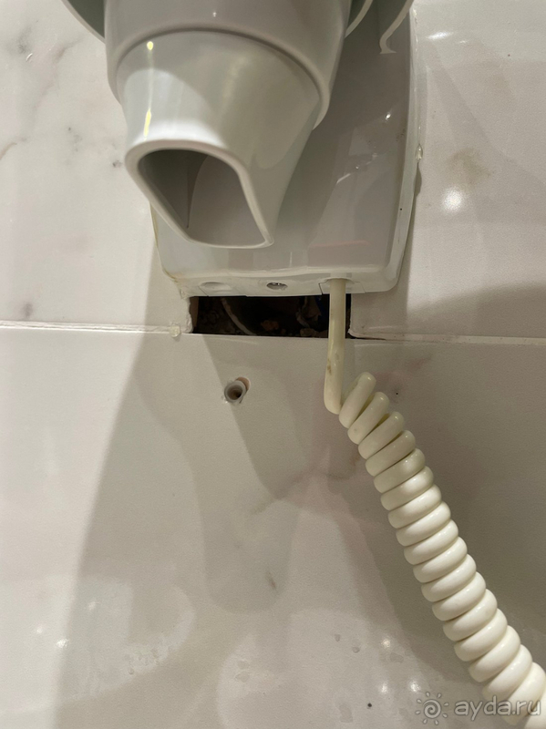 Сплошное разочарование.