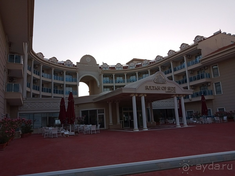 Отель 3*, который хочет выглядеть 5*