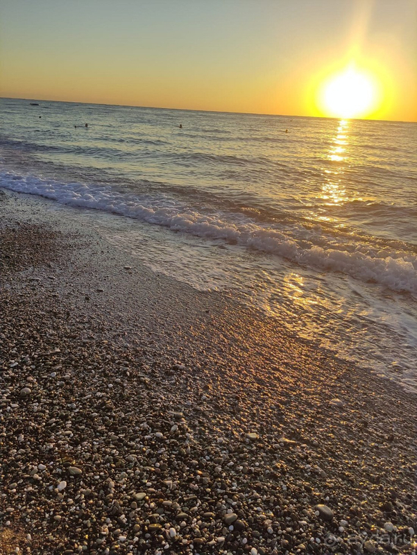 Отель хороший, если вам нужен отдых – то только сюда