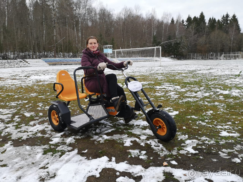 Тихое уютное место посреди леса