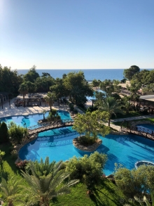 Неплохой отель