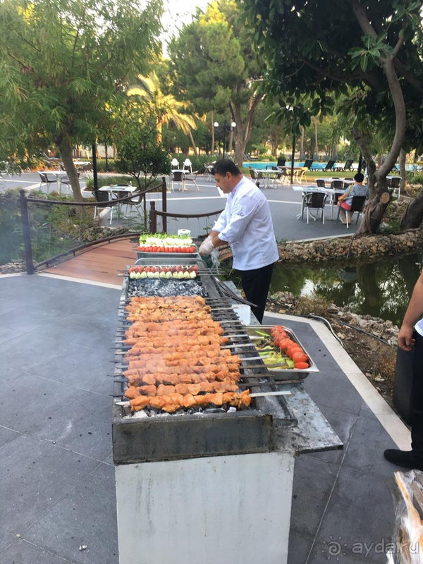 Посредственный отель, оправдывающий свою цену, но не свои заявленные 5* ❤️❤️🥰