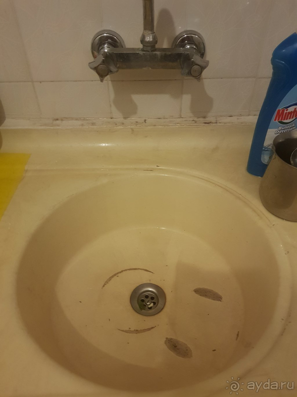 Отель понравится только туристам, которые ранее путешествовали с палаткой